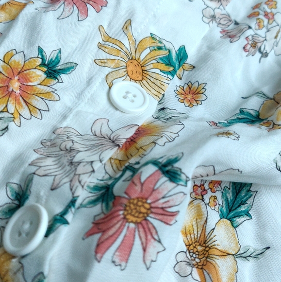 FINAL SALE 🆕🌿NORDSTROM GIRLS FLORAL ROMPER🌿 - Picture 6 of 6